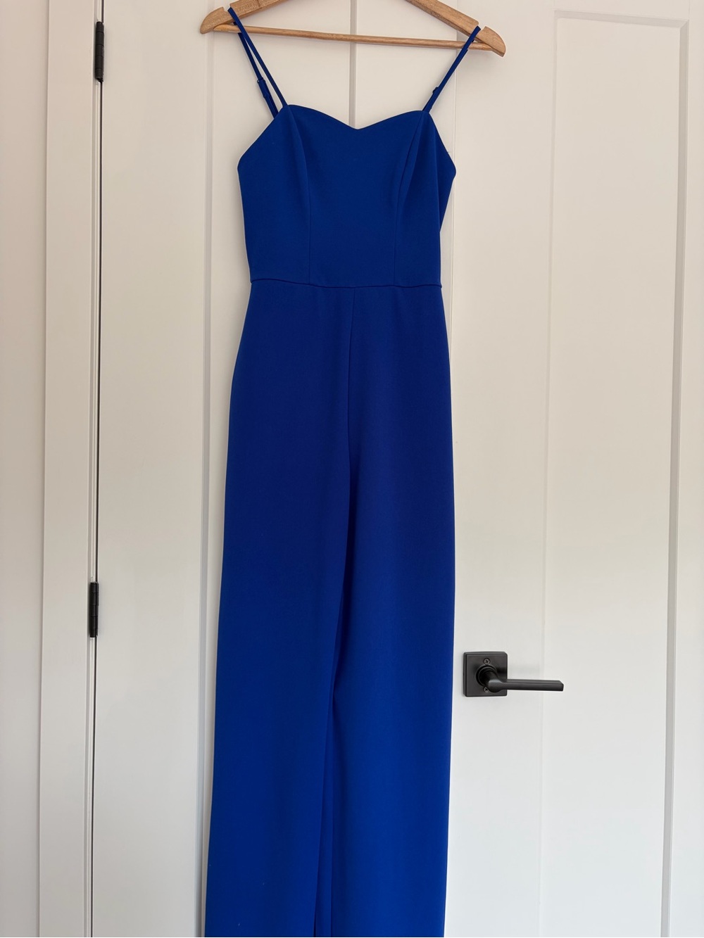 Elegant Royal Blue Spaghetti-Strap Wide-Leg Jumpsuit